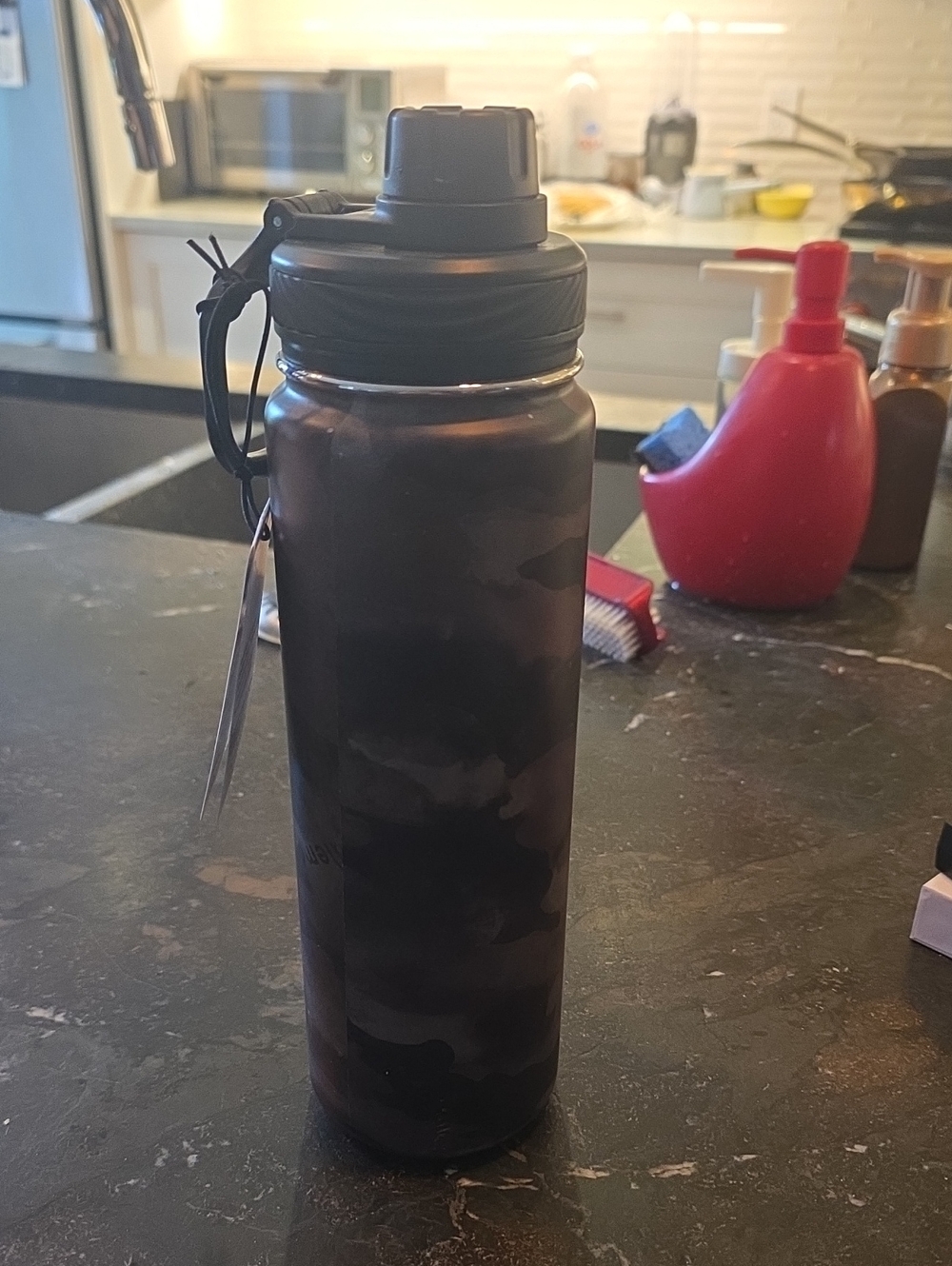 Insulated Camo Black Water Bottle with Flip Cap